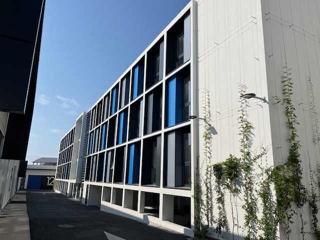 Façade des bureaux UNDERTECH à La Rochelle