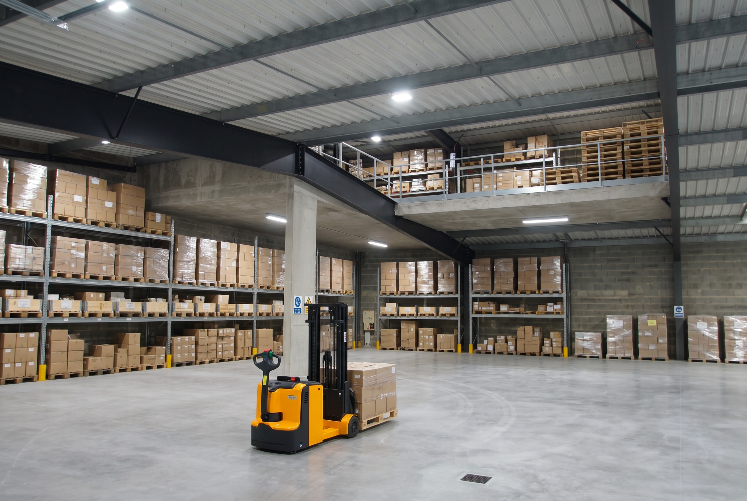 Entrepôt de stockage & préparation — Stockage · Logistique à La Rochelle